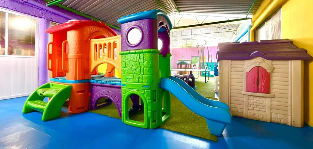 Buscan garantizar por ley las estancias infantiles en Aguascalientes