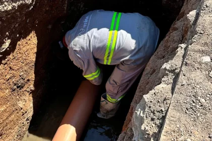 Colapsa drenaje en Parras; MIAA destina 295 mil pesos a reparación