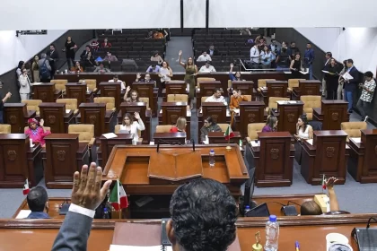 Congreso plantea reformas sobre fraude, empleo y protección a mujeres