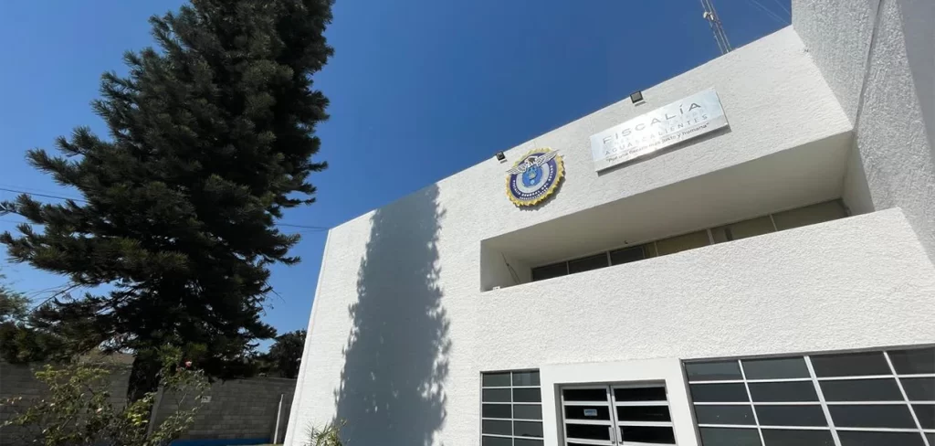 Fiscalía alista orden de aprehensión contra youtuber