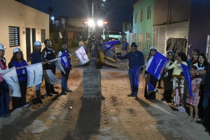 Invierten 4.2 millones de pesos en rehabilitar calle de Paso Blanco