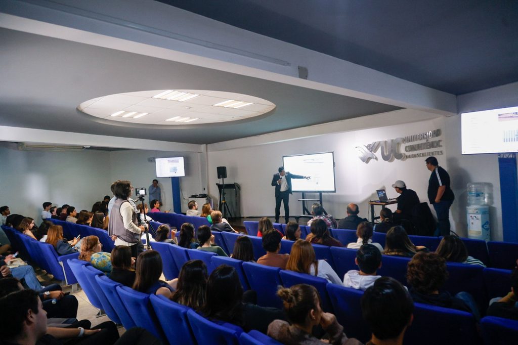 Leo Montañez apuesta por inteligencia artificial en el Municipio