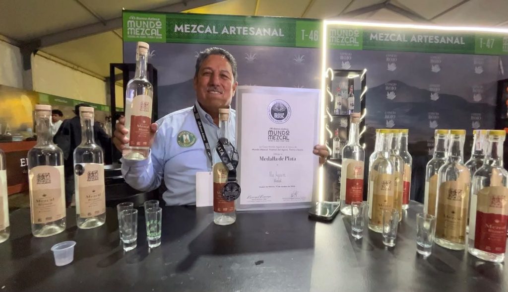 Mezcal de Aguascalientes conquista seis medallas nacionales