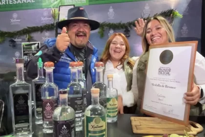 Mezcal de Aguascalientes conquista seis medallas nacionales
