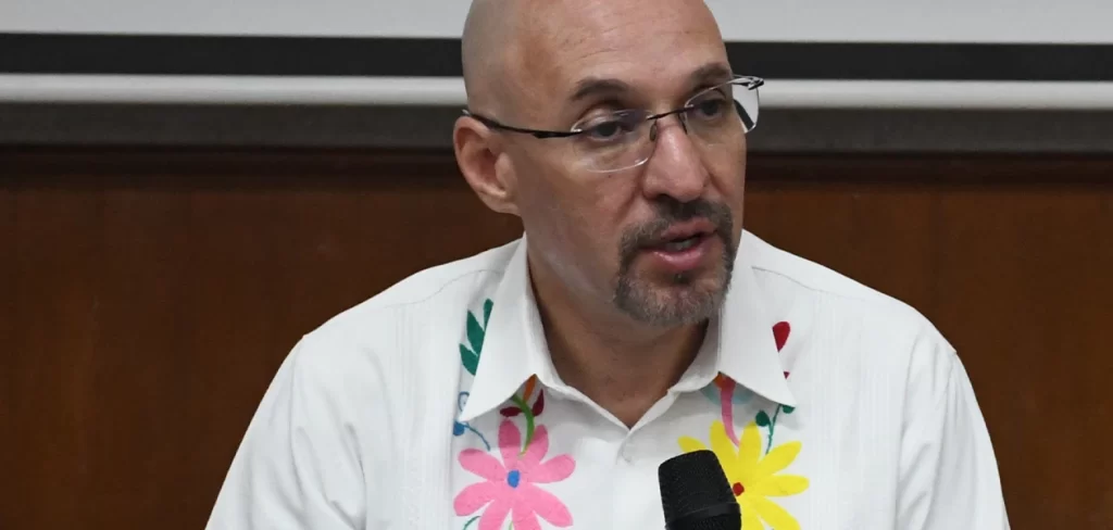 Reducir jornada laboral elevará costos a 7 de cada 10 negocios