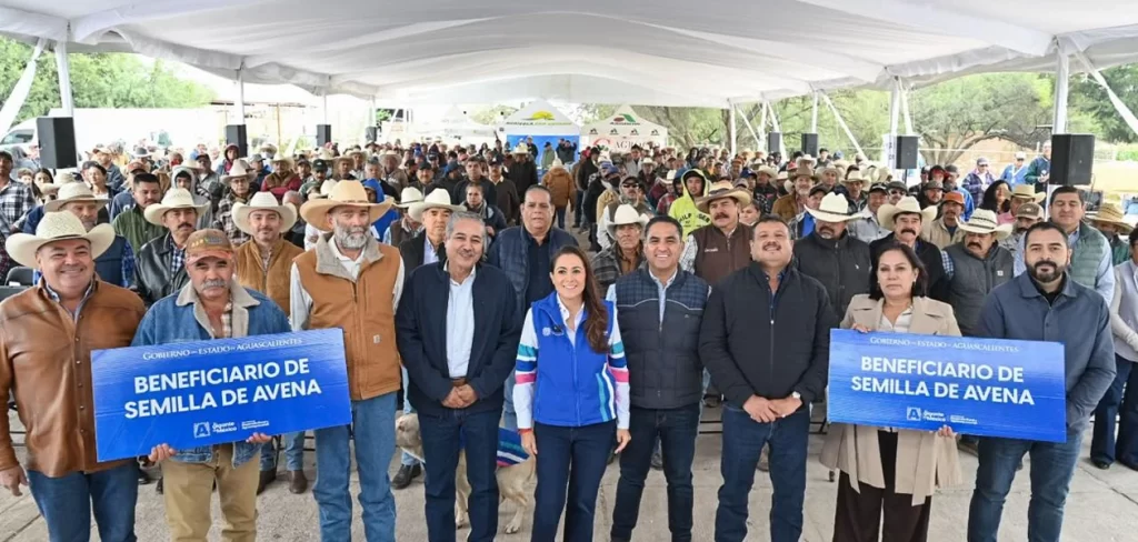 Tere Jiménez entrega semillas para sembrar 3 mil 700 hectáreas en Aguascalientes